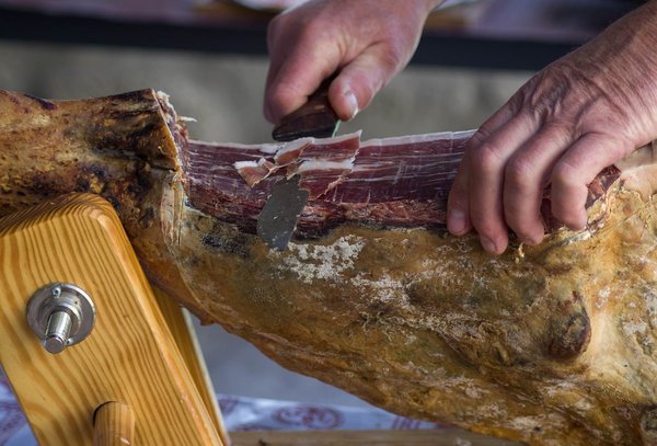 Jambon Bellota 100% Pata Negra : tout connaître sur le meilleur jambon ibérique